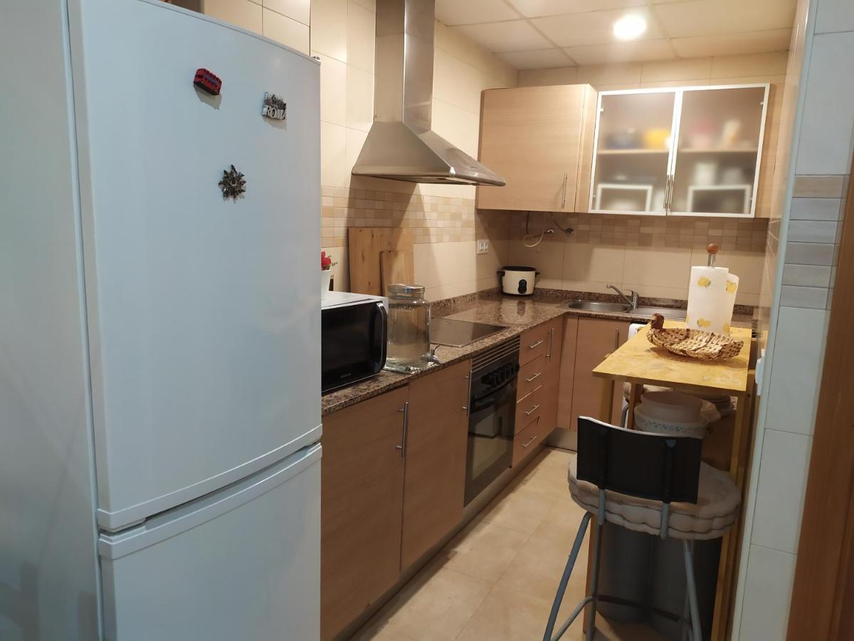 Habitacion En Un Apartamento Делтебре Екстериор снимка
