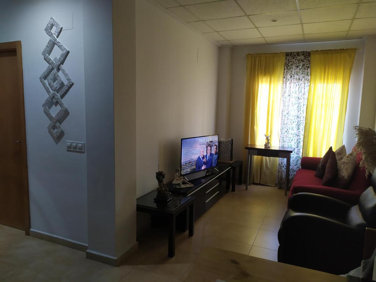 Habitacion En Un Apartamento Делтебре Екстериор снимка
